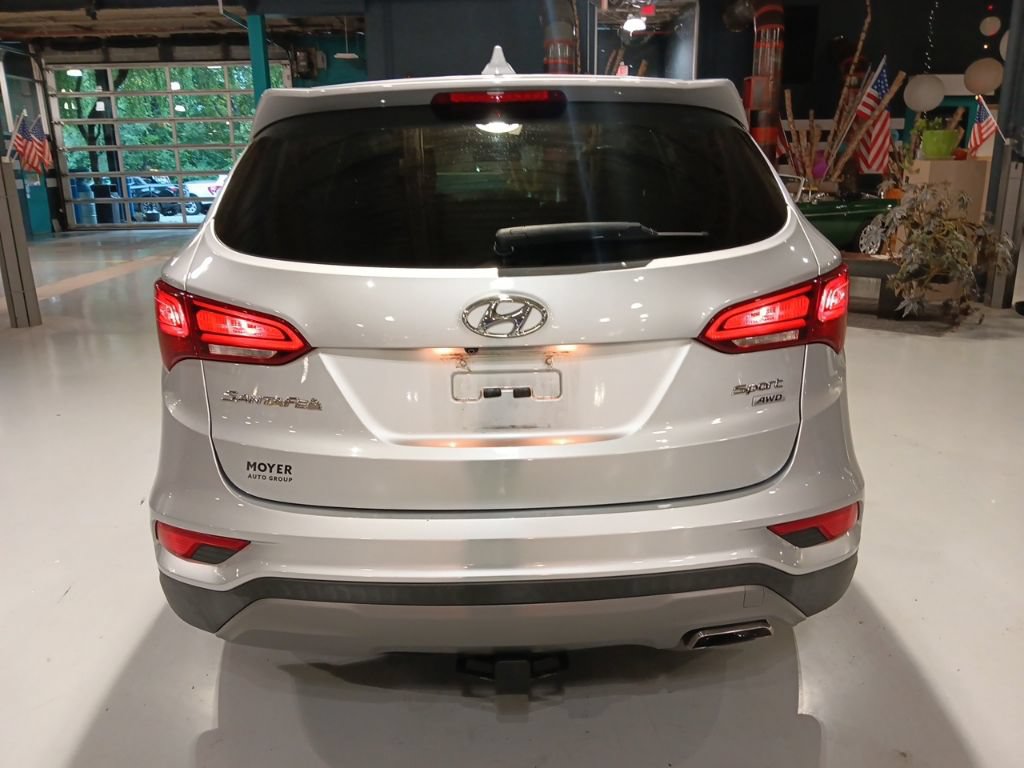 Used 2017 Hyundai Santa Fe Sport AWD/4WD image 13