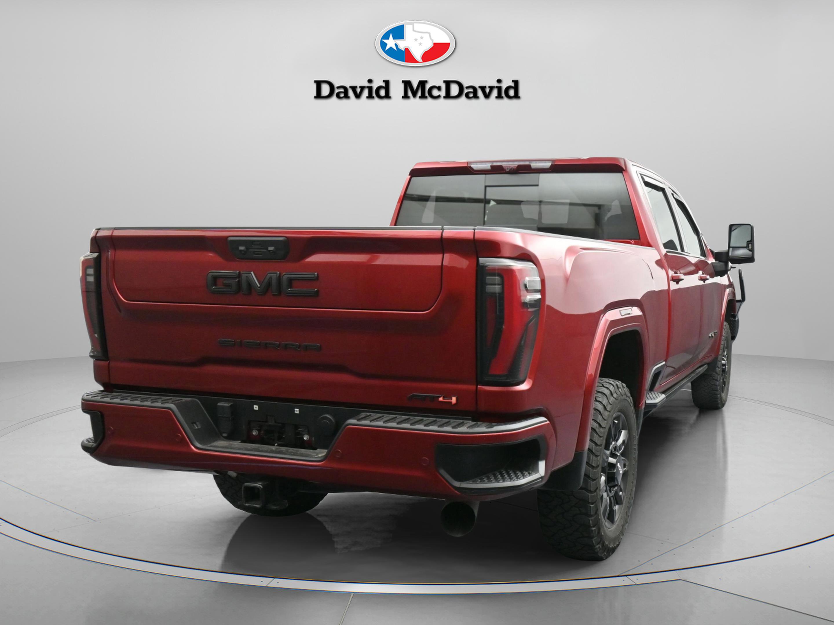 Used 2024 GMC Sierra 2500 AT4 w/ AT4 Premium Plus Package AWD/4WD image 18