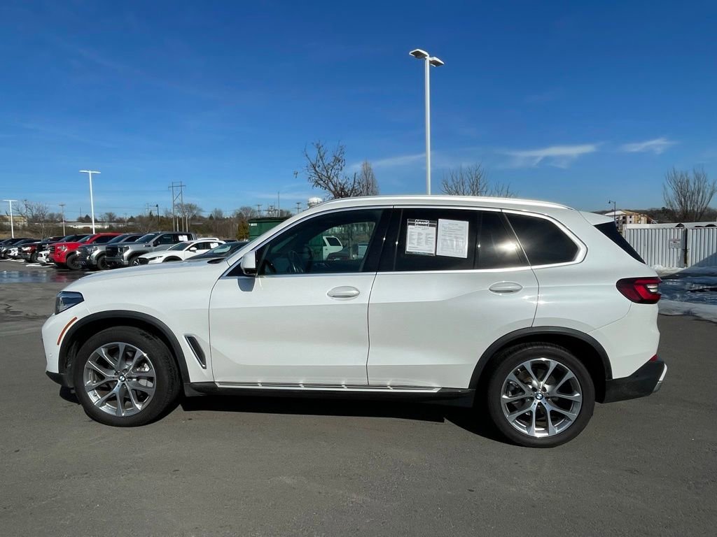Used 2023 BMW X5 sDrive40i RWD image 4