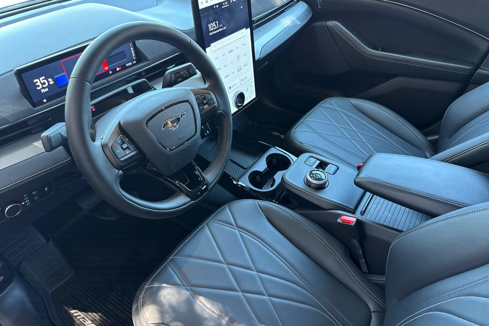 Certified 2023 Ford Mustang Mach-E Select RWD image 3
