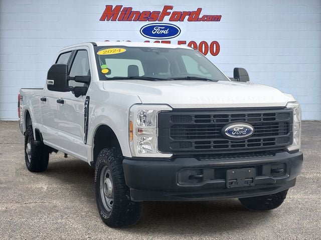 Certified 2024 Ford F250 XL w/ 360-Degree Camera Package AWD/4WD image 2