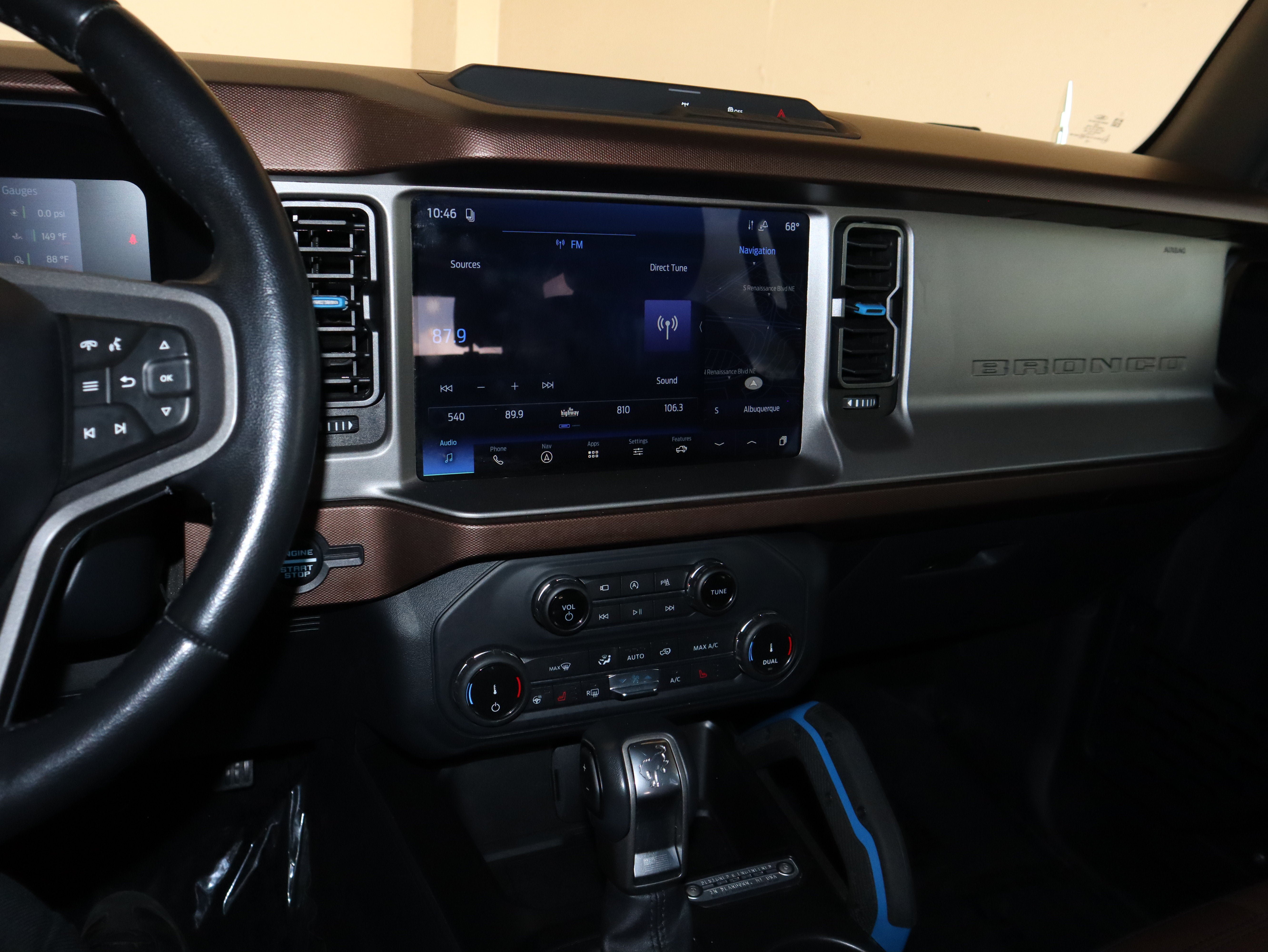 Certified 2022 Ford Bronco Outer Banks AWD/4WD image 26