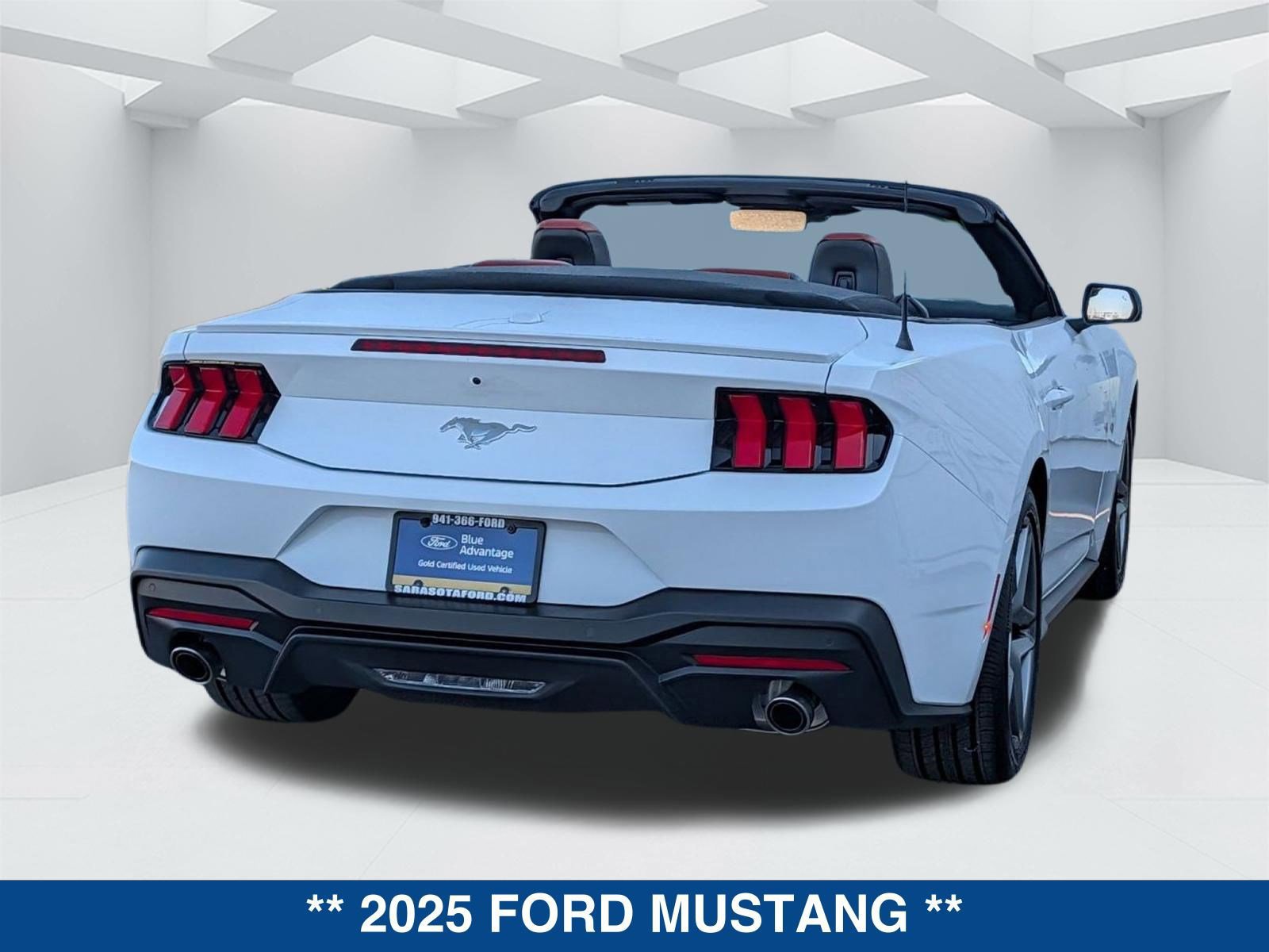 Certified 2025 Ford Mustang Premium image 4