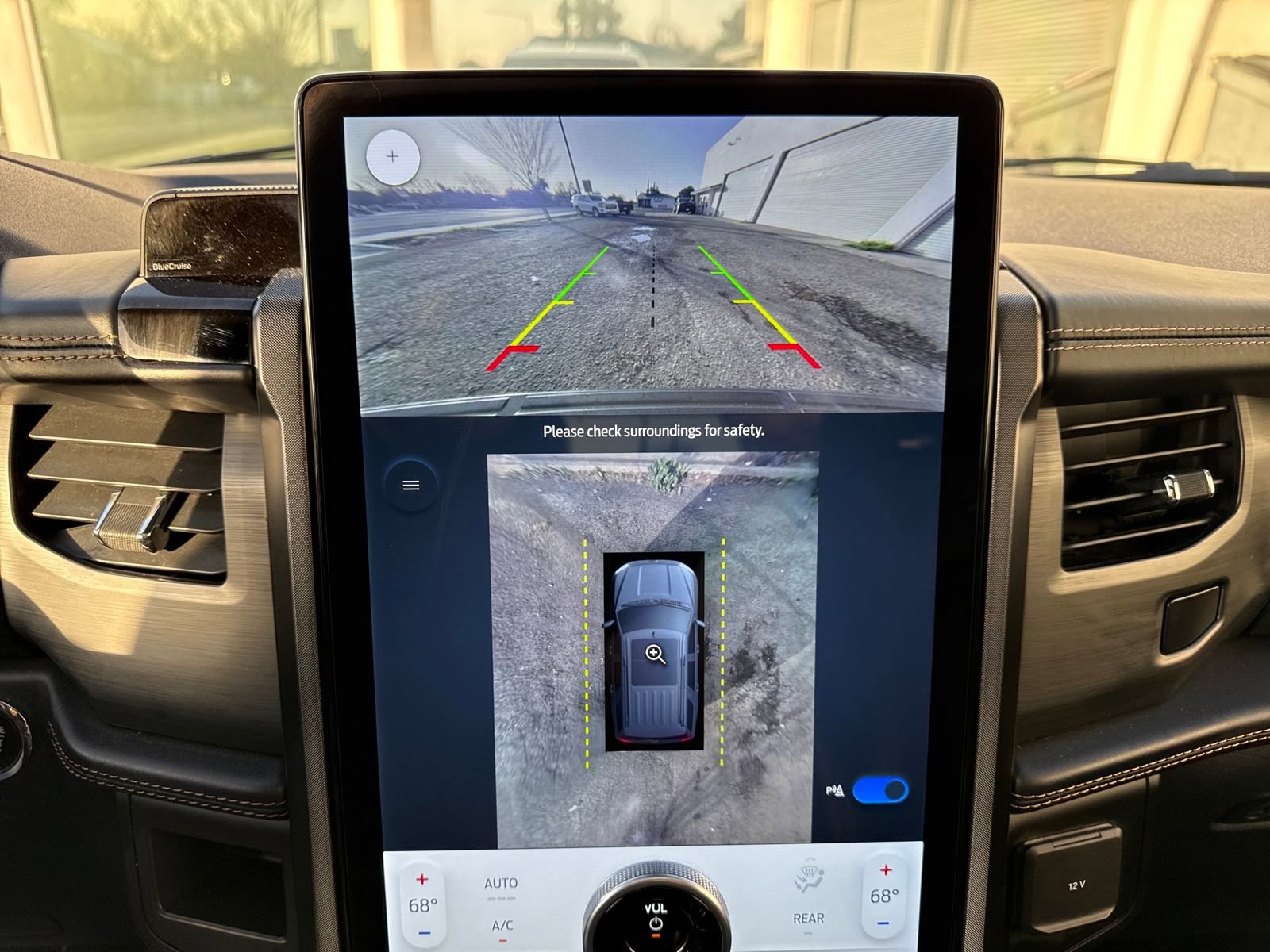 Certified 2023 Ford Expedition Platinum image 20