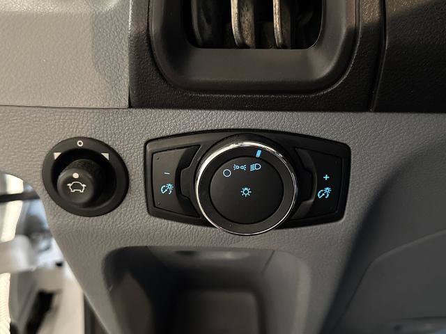Certified 2019 Ford Transit 150 130 Low Roof RWD image 15