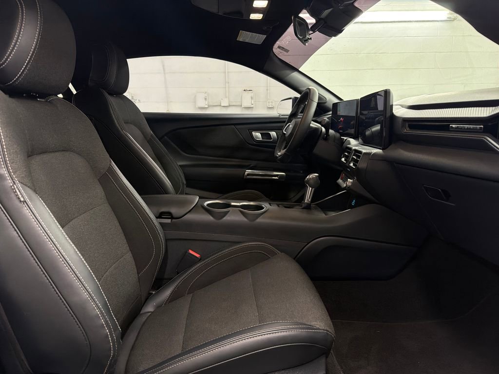 Certified 2024 Ford Mustang Coupe RWD image 29
