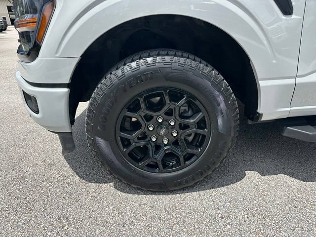 Certified 2024 Ford F150 XLT w/ Equipment Group 302A MID AWD/4WD image 31