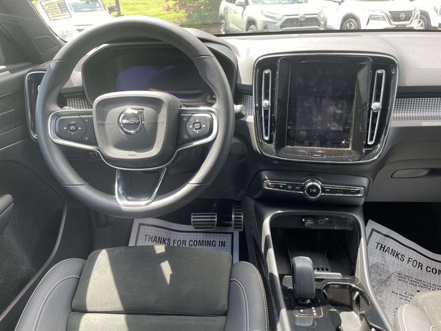 Used 2022 Volvo XC40 P8 Recharge Ultimate AWD/4WD image 15
