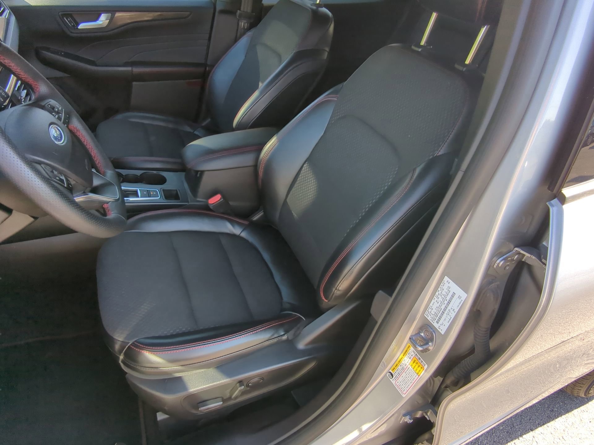 Certified 2023 Ford Escape ST-Line w/ Tech Pack #1 image 57