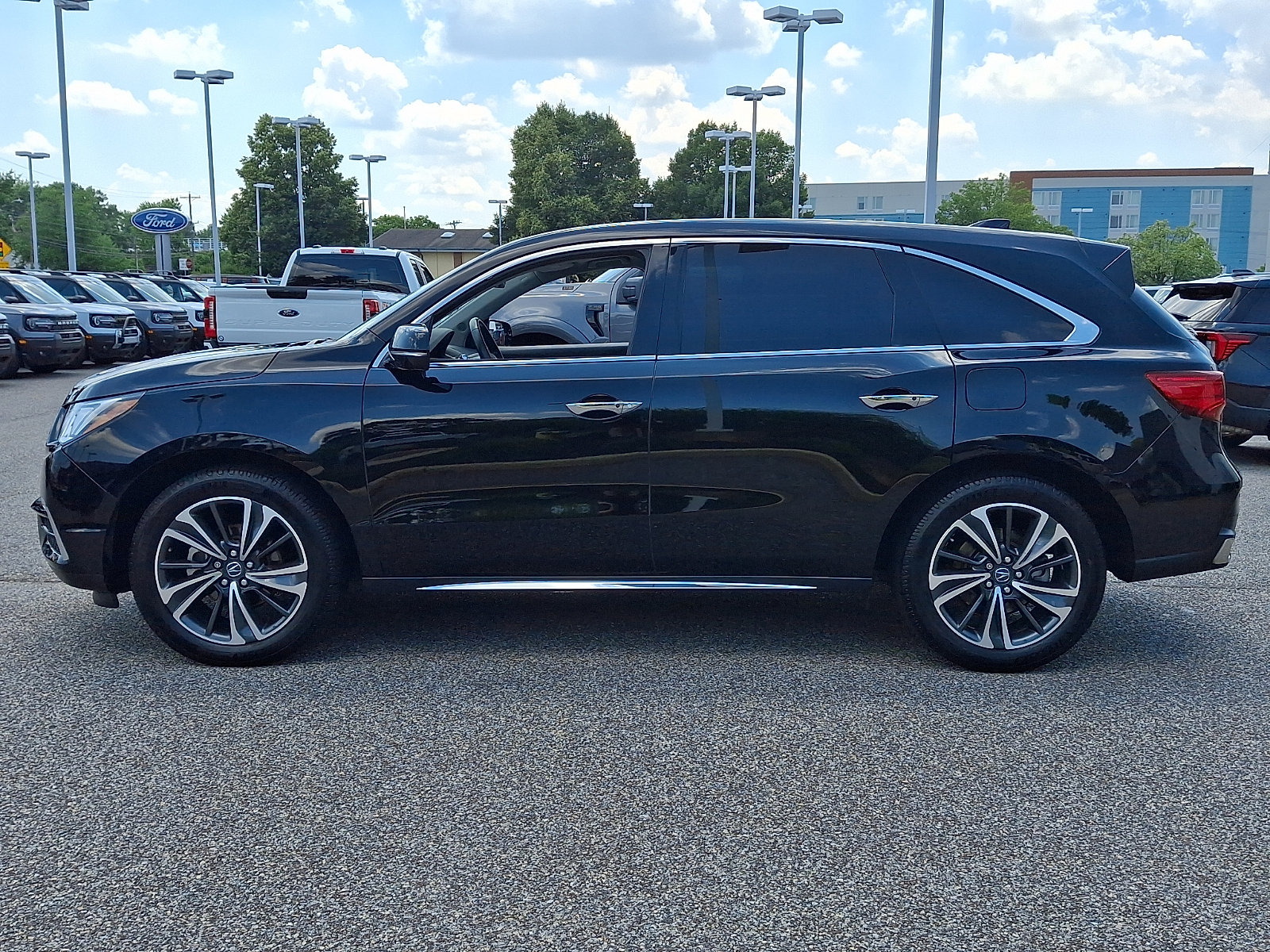 Used 2020 Acura MDX SH-AWD w/ Technology Package image 6