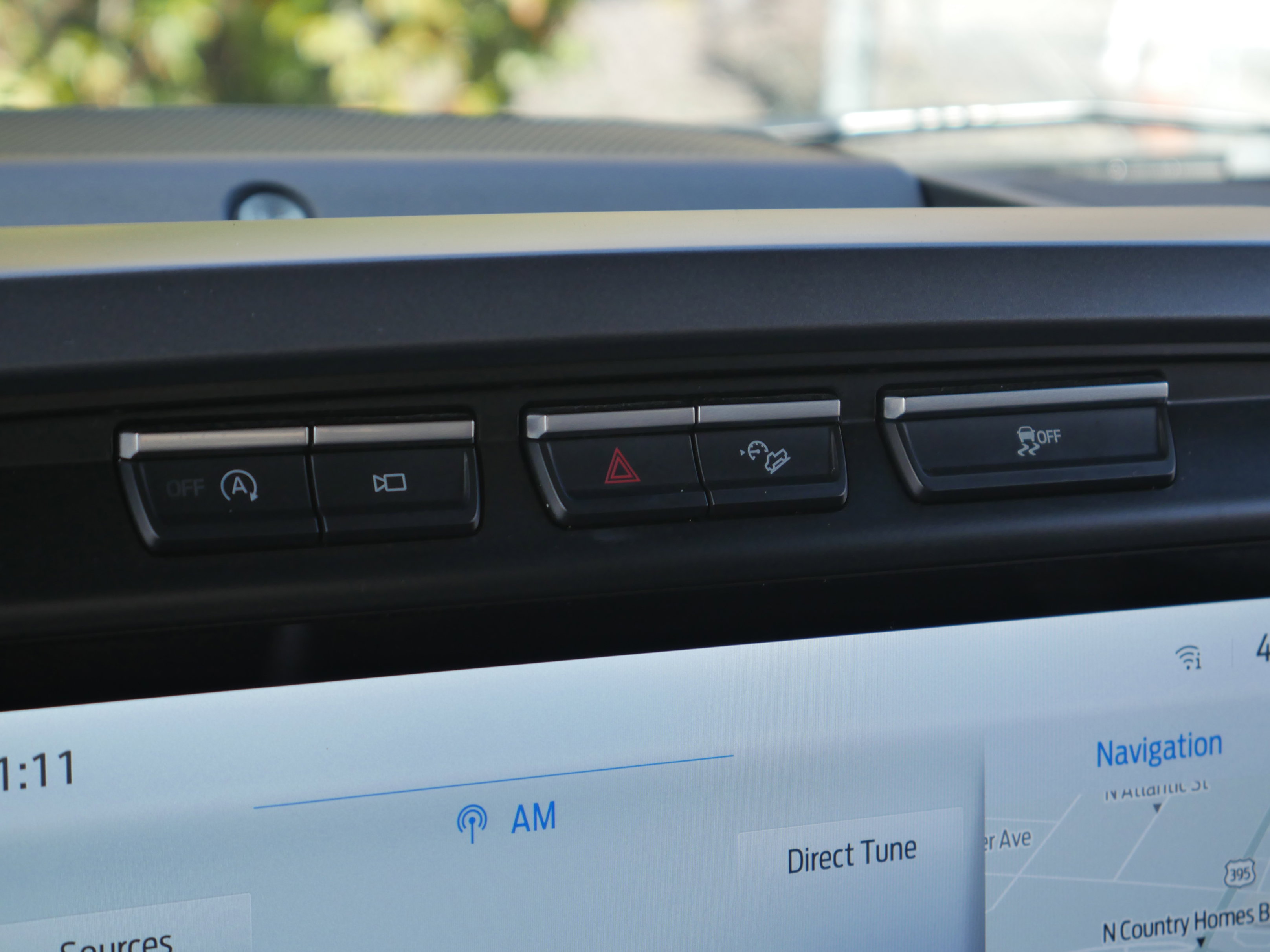 Certified 2021 Ford F150 Lariat w/ Equipment Group 502A High image 12