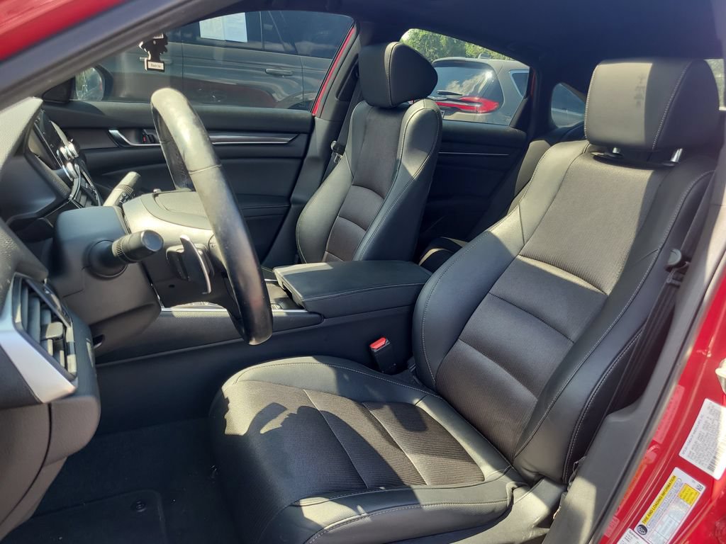 Used 2019 Honda Accord Sport image 16