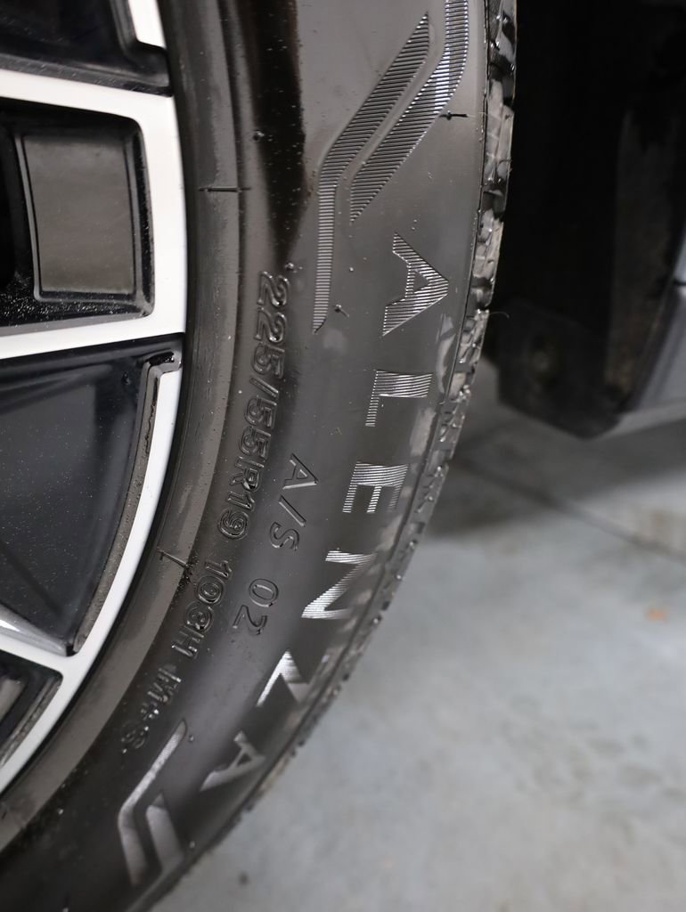 Certified 2025 Ford Mustang Mach-E Premium image 33