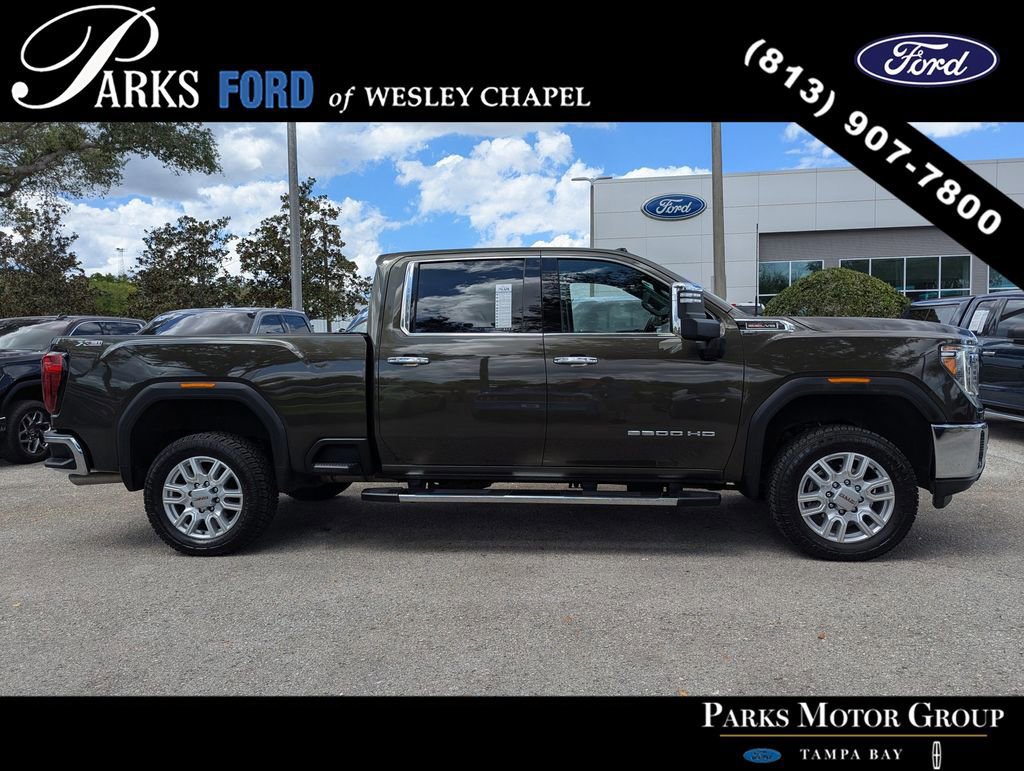 Used 2022 GMC Sierra 2500 SLT w/ SLT Premium Package AWD/4WD image 2
