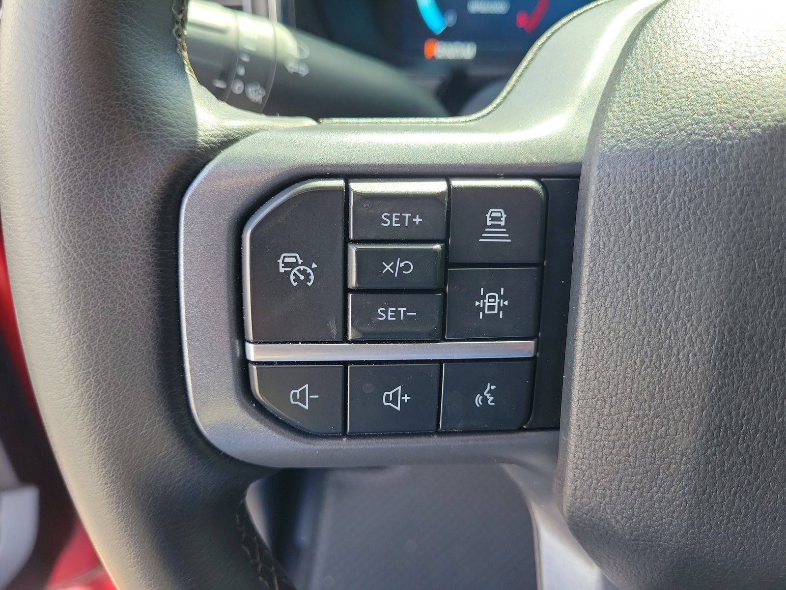 Certified 2025 Ford F250 Lariat w/ Lariat Ultimate Package AWD/4WD image 19