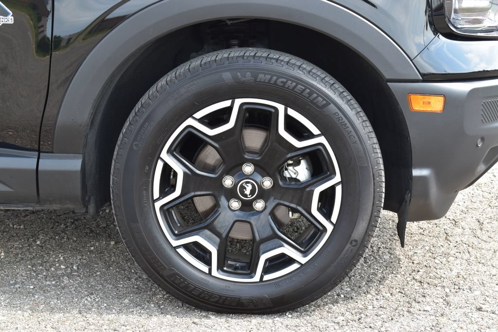 Certified 2025 Ford Bronco Sport Outer Banks w/ Outer Banks Tech Package+ AWD/4WD image 6