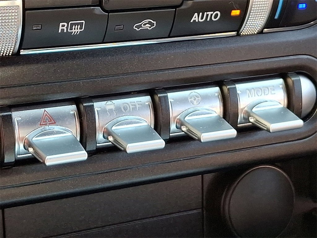 Certified 2022 Ford Mustang Premium w/ Black Accent Package image 25