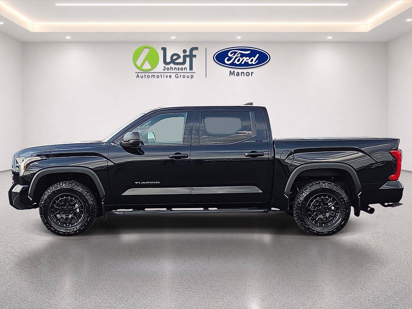 Used 2025 Toyota Tundra SR5 AWD/4WD image 5