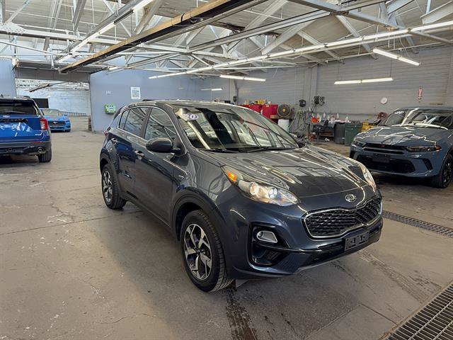 Used 2020 Kia Sportage LX AWD/4WD image 7