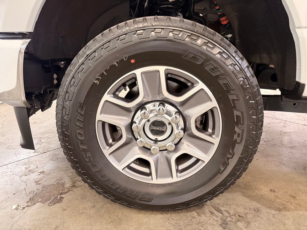 Certified 2025 Ford F250 Lariat AWD/4WD image 15