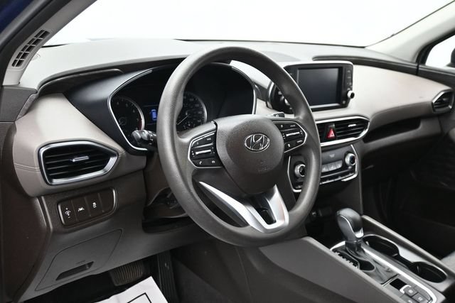 Used 2020 Hyundai Santa Fe SE FWD image 16