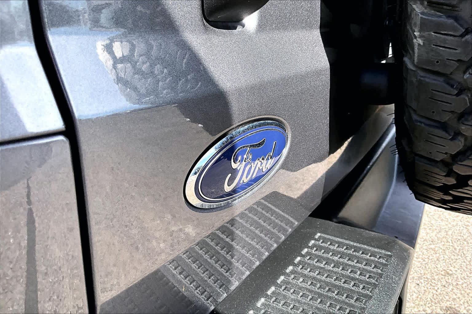 Certified 2024 Ford Bronco Black Diamond AWD/4WD image 31