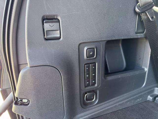 Certified 2025 Ford Expedition Active AWD/4WD image 21