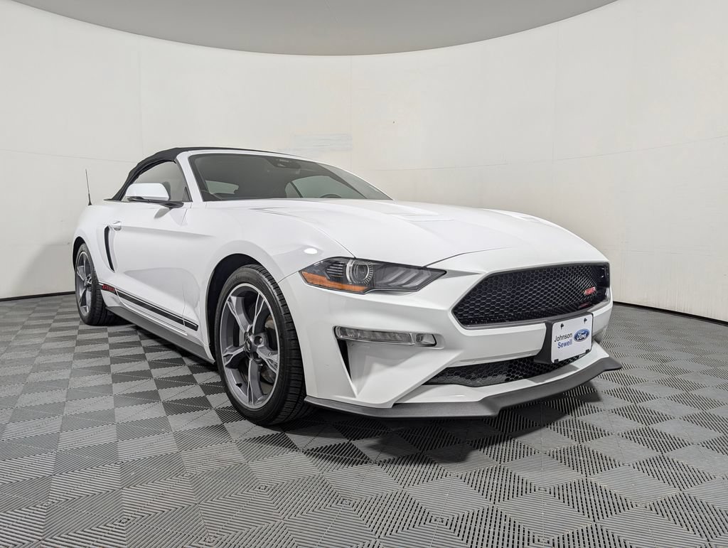 Certified 2022 Ford Mustang GT Premium w/ Equipment Group 401A RWD image 1