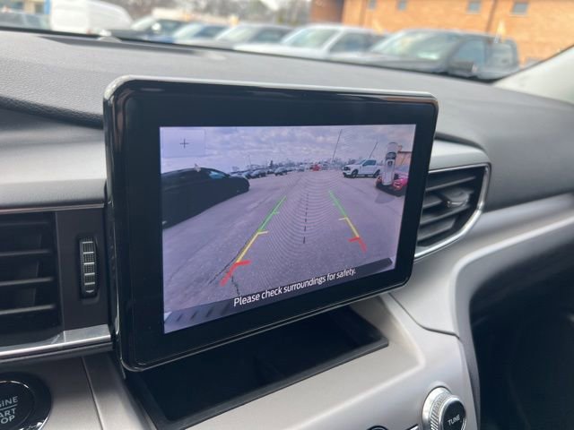 Certified 2023 Ford Explorer XLT w/ Equipment Group 202A image 15