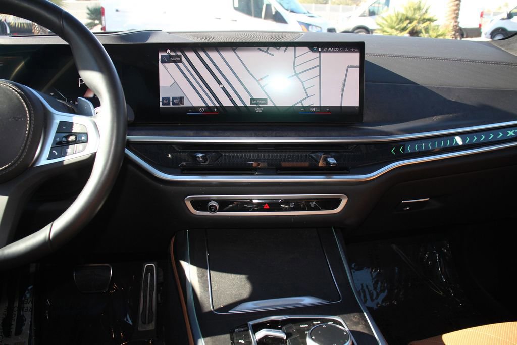 Used 2023 BMW X7 xDrive40i w/ M Sport Package image 18