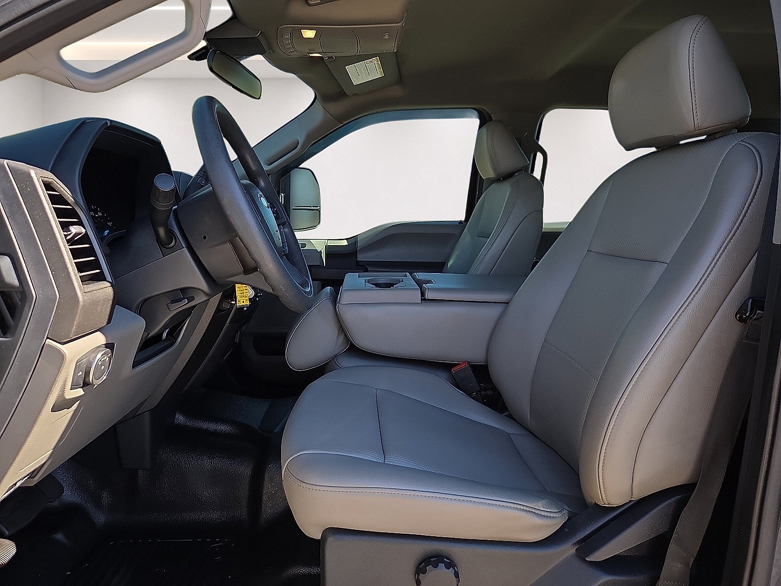 Certified 2022 Ford F250 XL w/ STX Appearance Package AWD/4WD image 14