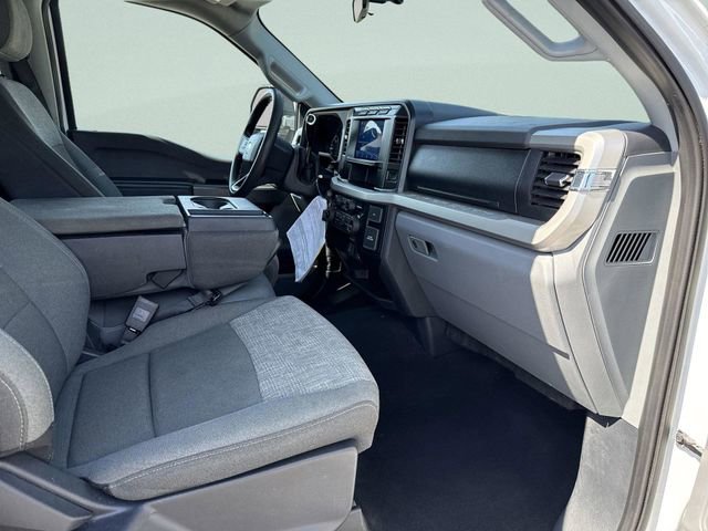 Certified 2024 Ford F350 XLT image 9