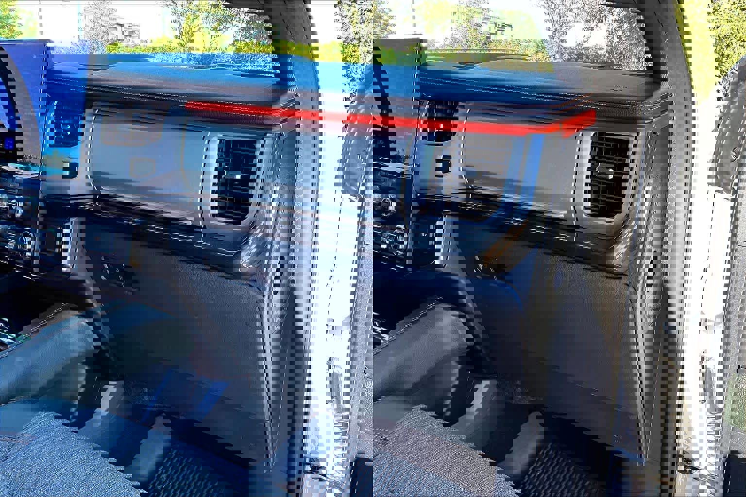 Certified 2024 Ford Expedition Timberline image 38