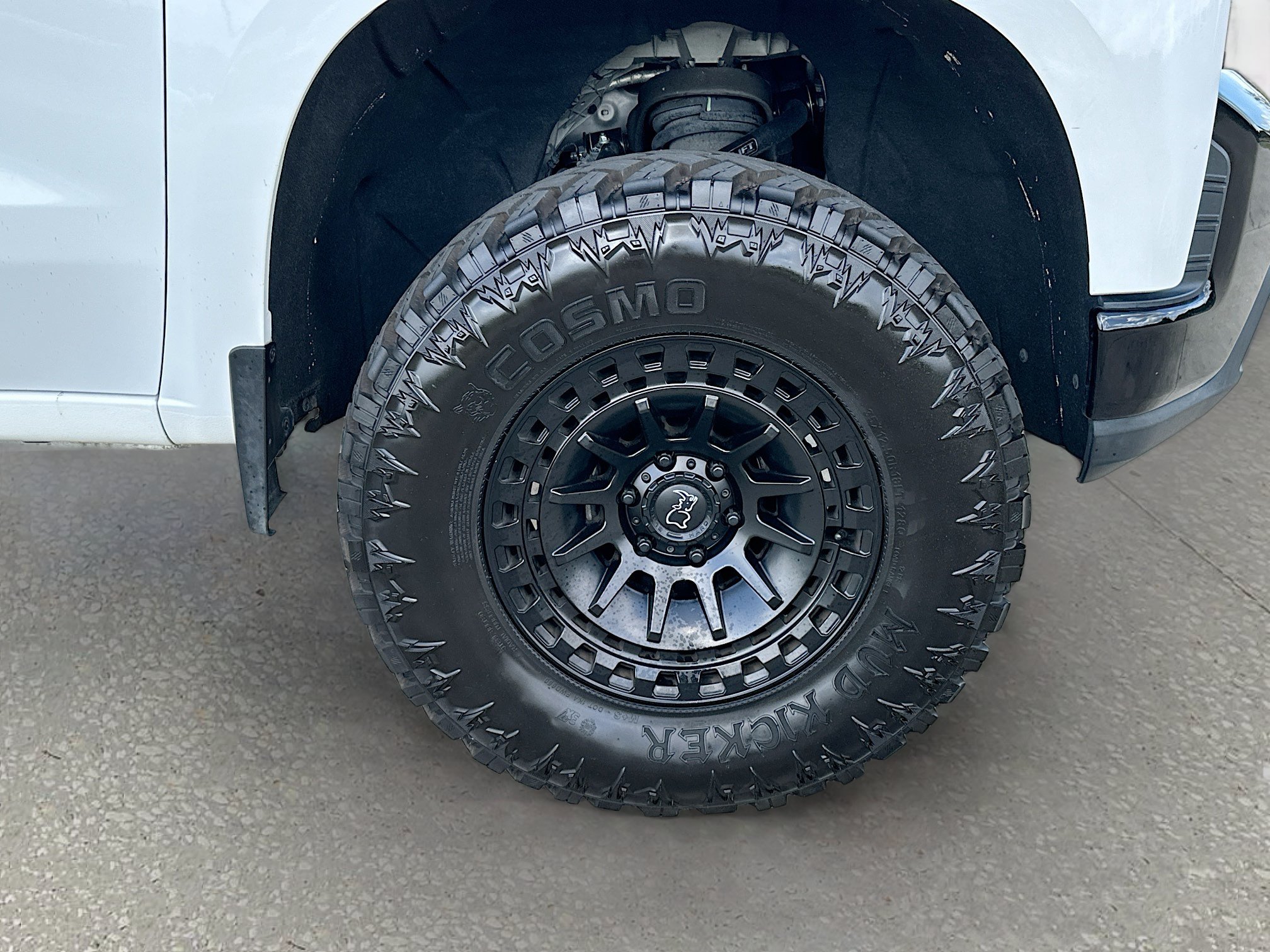 Used 2021 Chevrolet Silverado 1500 LT Trail Boss w/ Bed Protection Package AWD/4WD image 29