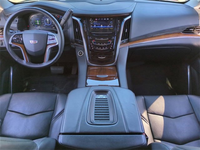 Used 2018 Cadillac Escalade Premium Luxury image 15