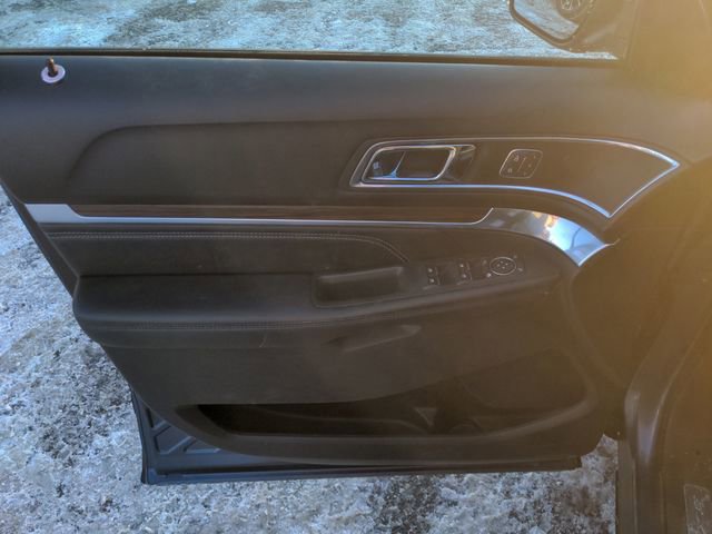 Certified 2019 Ford Explorer Limited image 9