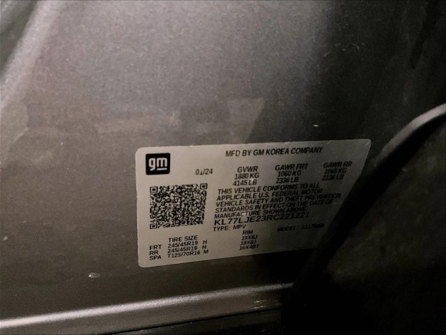 Used 2024 Chevrolet Trax RS w/ Driver Confidence Package FWD image 32