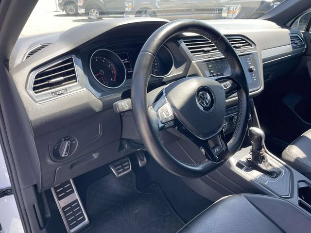 Used 2021 Volkswagen Tiguan SE R-Line FWD image 18