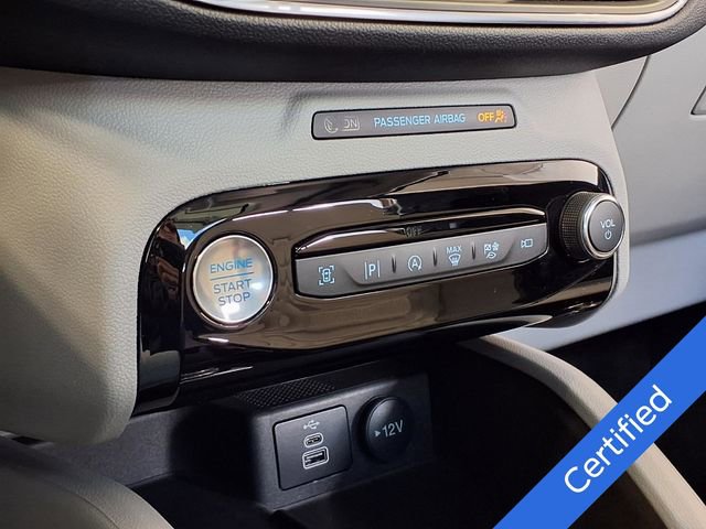 Certified 2024 Ford Escape Platinum w/ Premium Technology Package AWD/4WD image 15