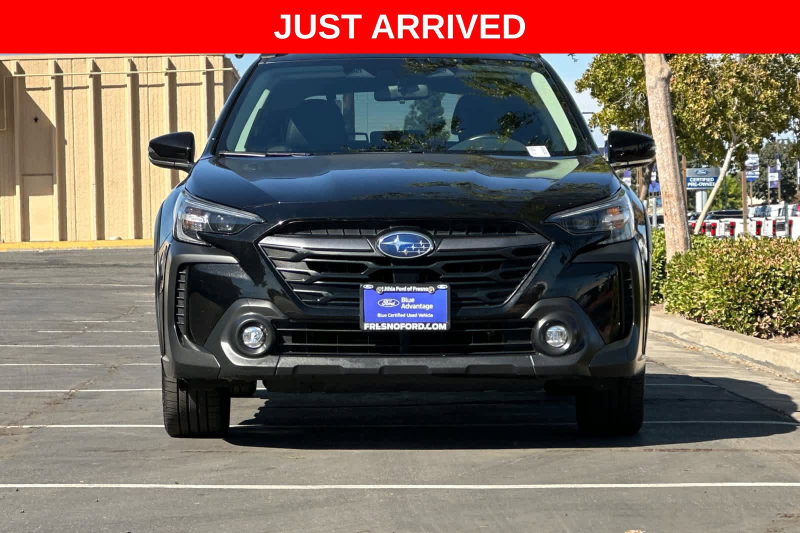 Used 2024 Subaru Outback Premium AWD/4WD image 11