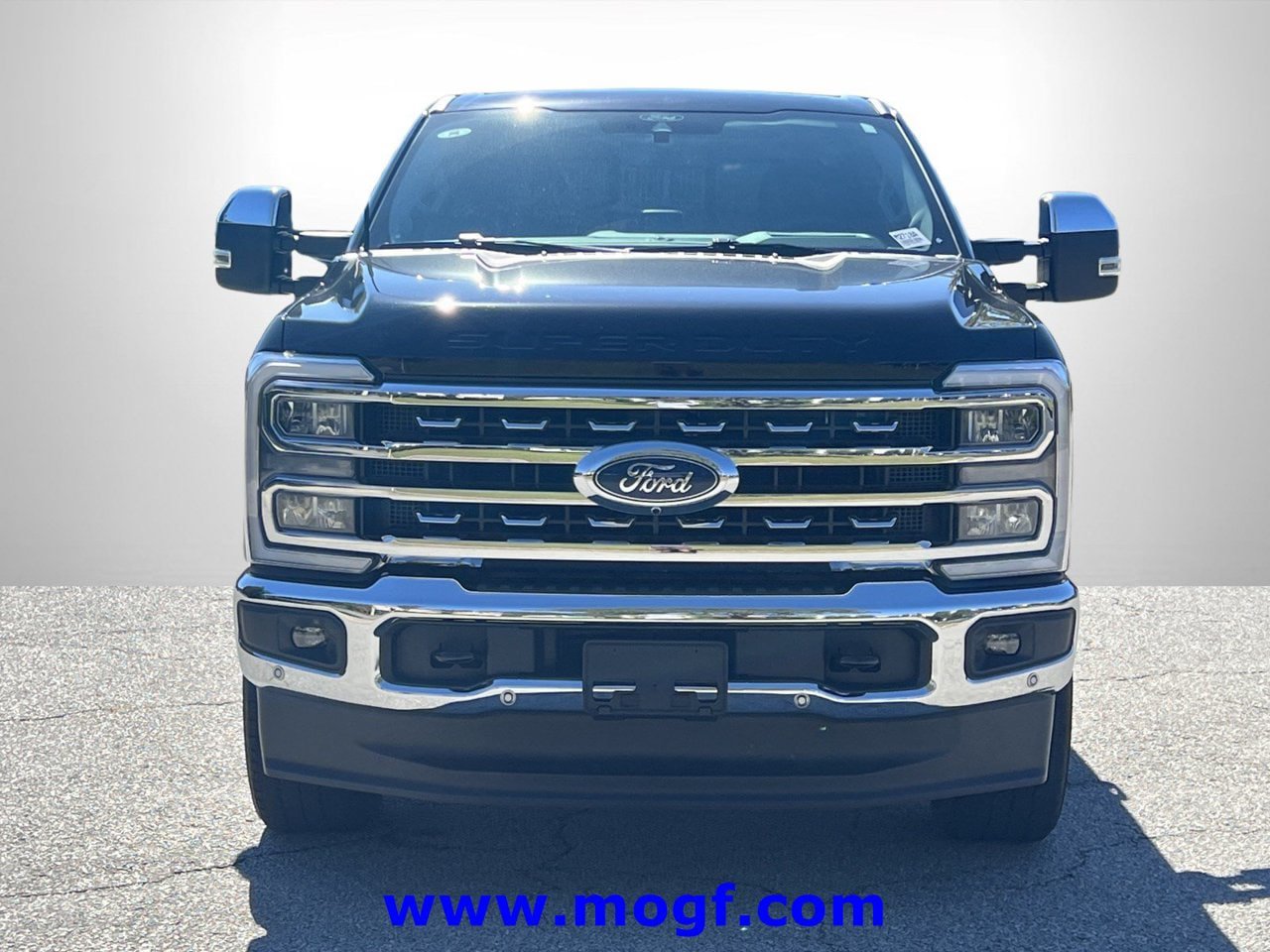 Certified 2025 Ford F350 Lariat w/ Lariat Ultimate Package AWD/4WD image 31