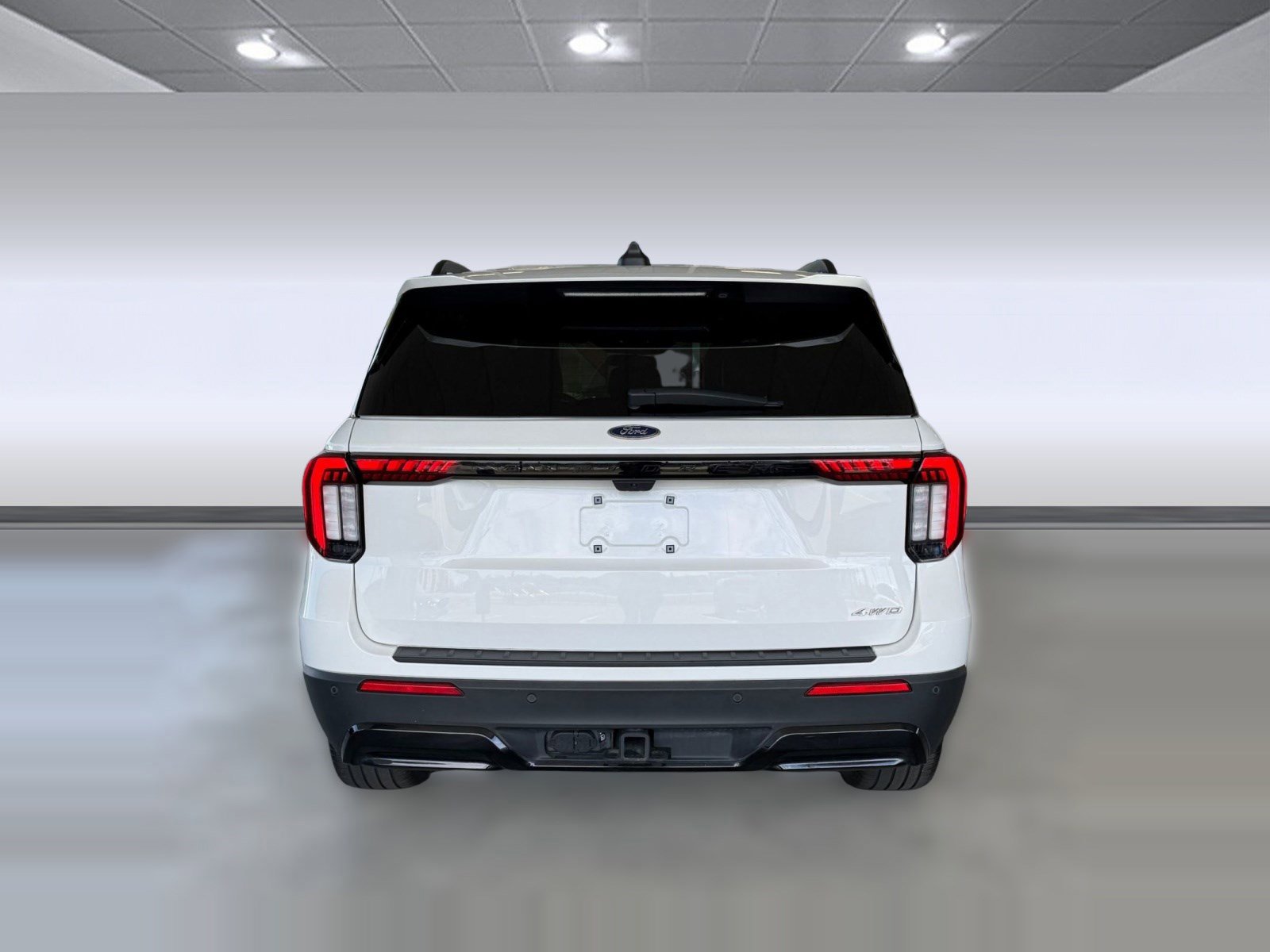 Certified 2025 Ford Explorer ST-Line w/ ST-Line Street Pack AWD/4WD image 4