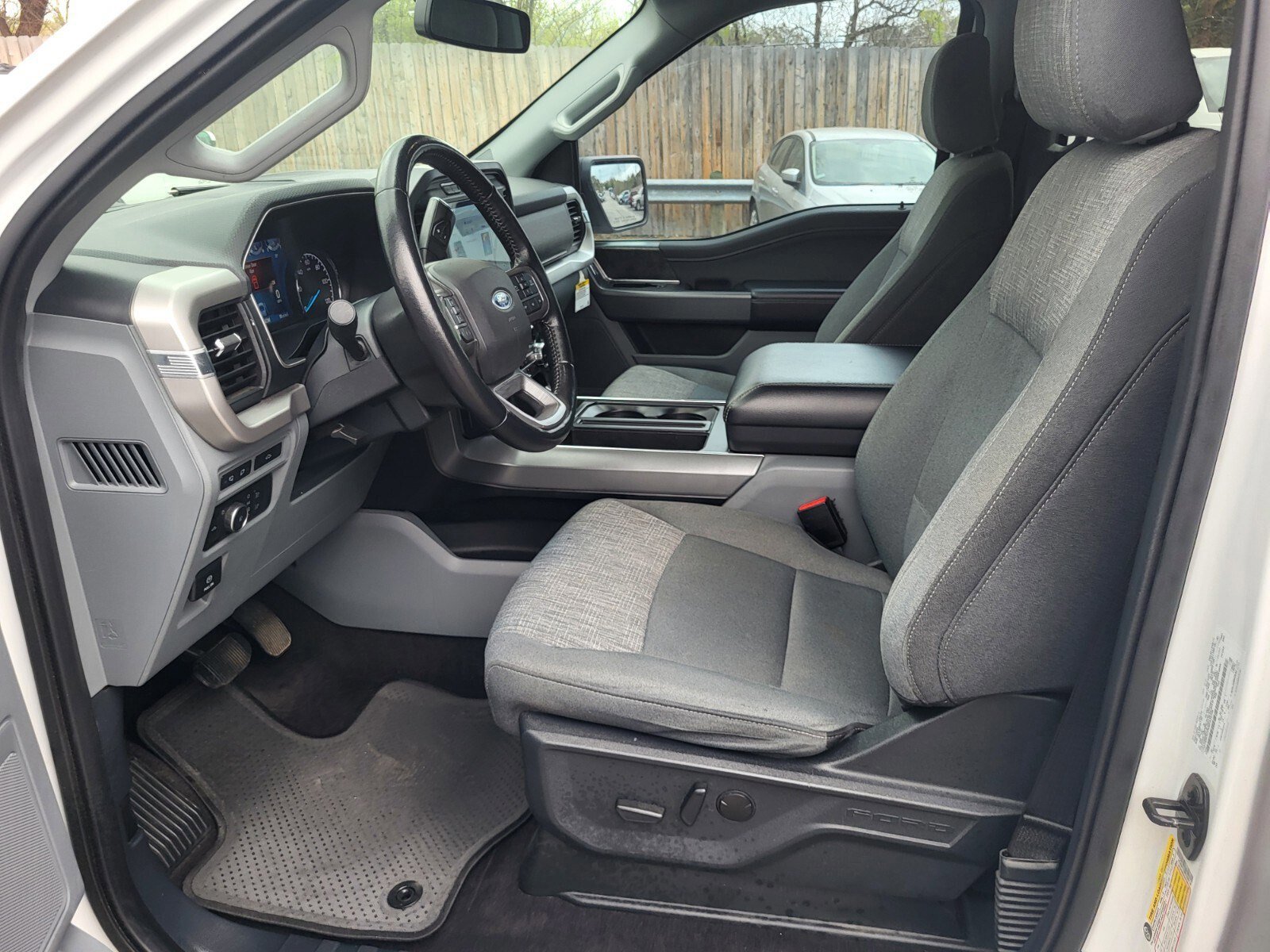 Certified 2022 Ford F150 XLT w/ Equipment Group 302A High image 18