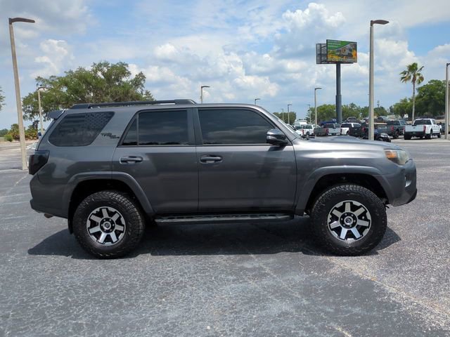 Used 2022 Toyota 4Runner TRD Off-Road Premium AWD/4WD image 4