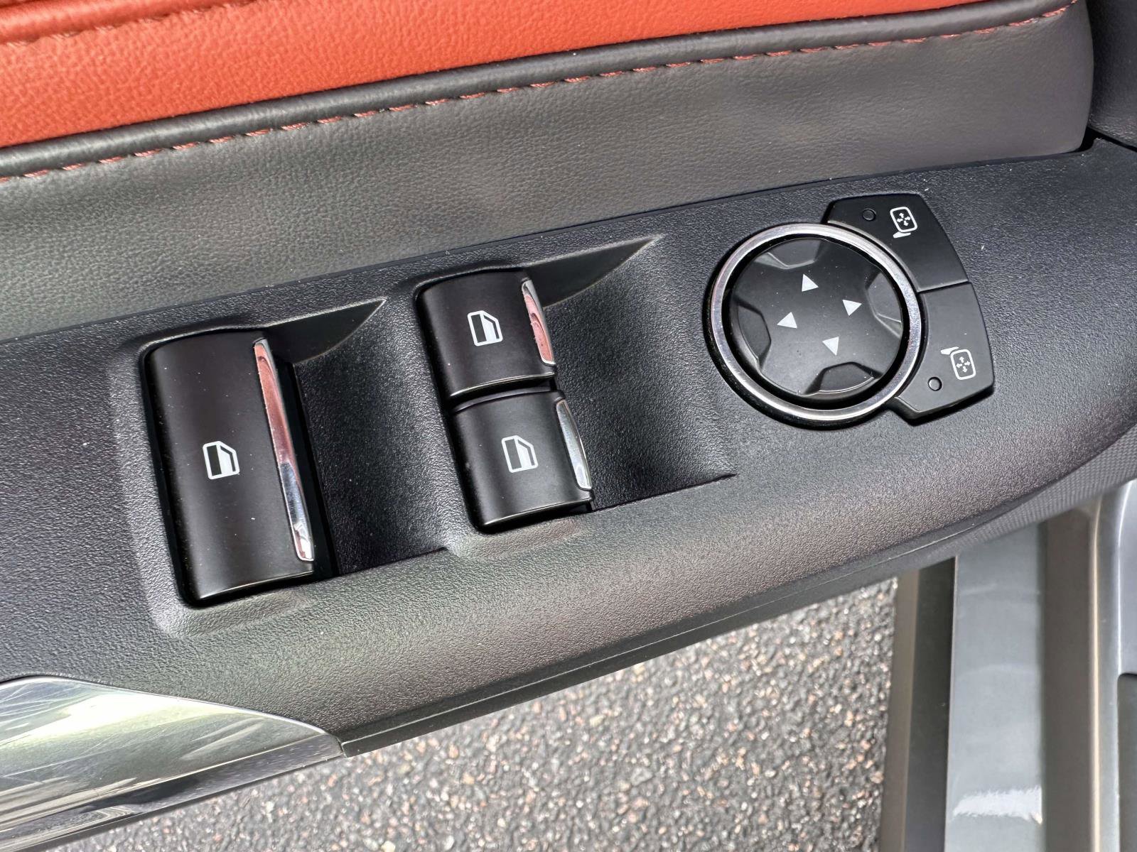 Certified 2025 Ford Mustang Premium image 10