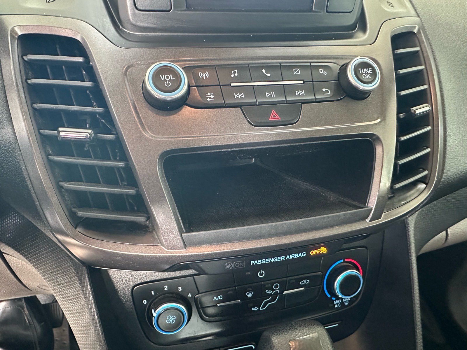 Certified 2023 Ford Transit Connect XL FWD image 31