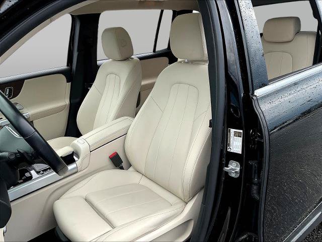 Used 2023 Mercedes-Benz GLB 250 4MATIC image 23