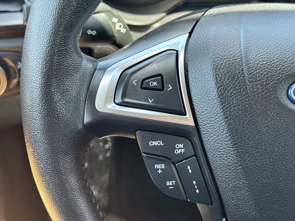 Certified 2019 Ford Fusion Energi Titanium FWD image 10