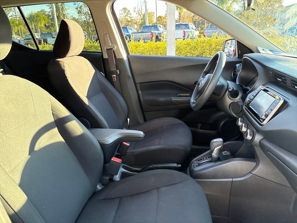 Used 2024 Nissan Kicks S image 27