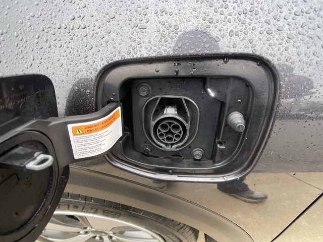 Used 2018 Kia Niro LX image 12